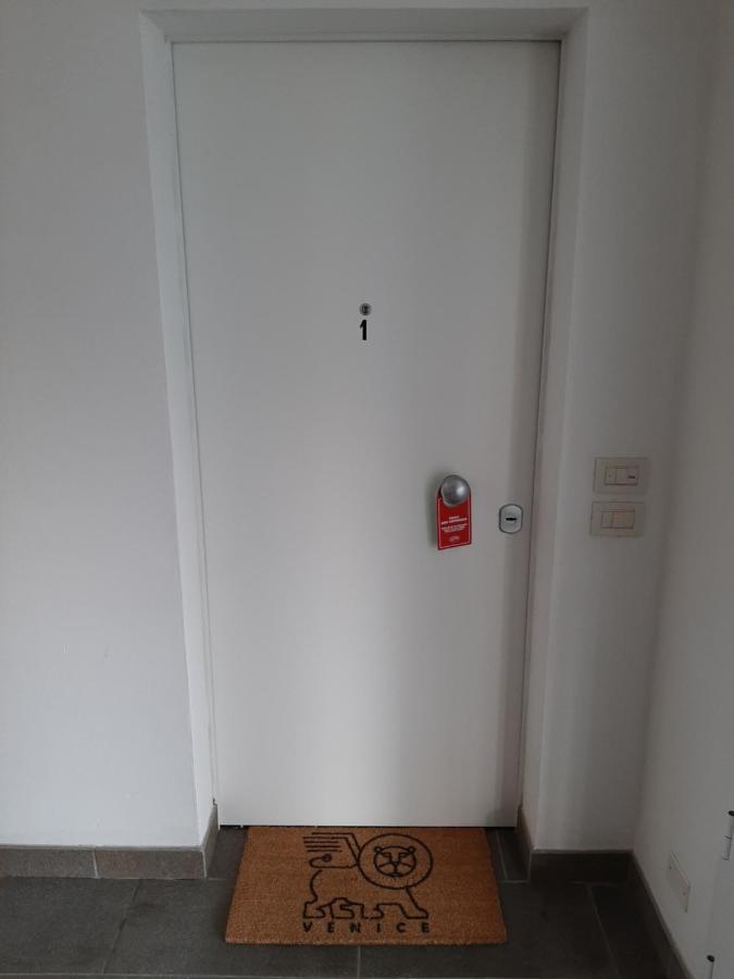 My Home Apartment Mira Exterior photo