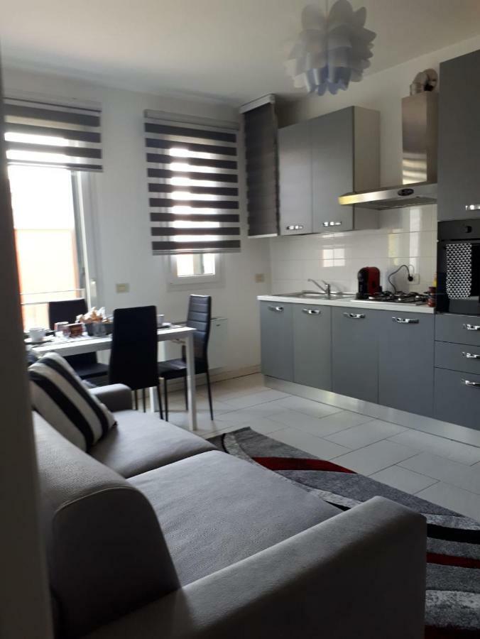 My Home Apartment Mira Exterior photo