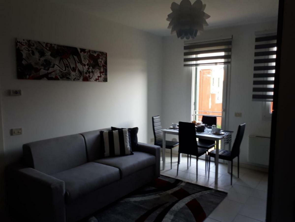 My Home Apartment Mira Exterior photo